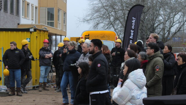 Feestelijke start bouw project Pleijweg